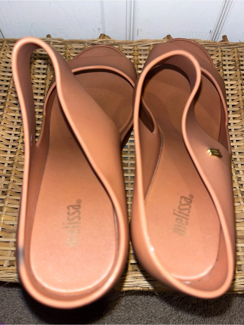 MELISSA Creative wedge
